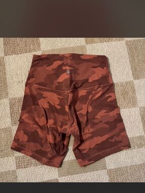 Lululemon align short